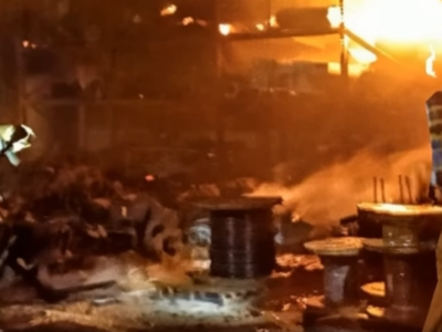 La Escandella sufre un incendio en su fábrica de Agost (Alicante)